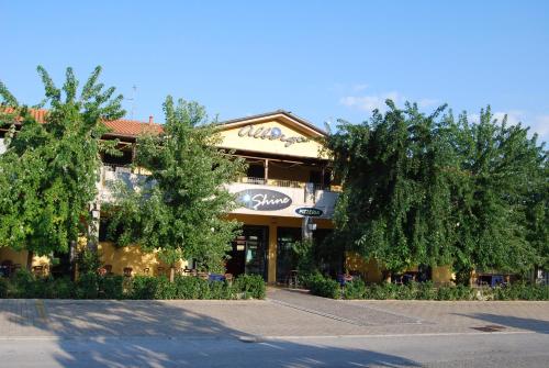 Фотография гостиницы Albergo Shine