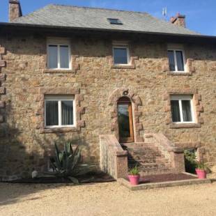 Фотографии мини отеля
La Jackal