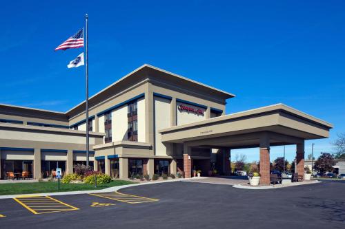 Фотография гостиницы Hampton Inn Milwaukee Brookfield