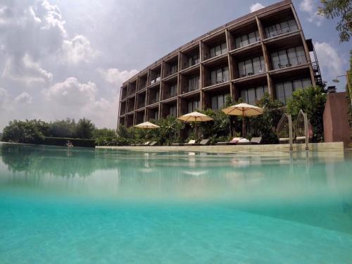 Фотография гостиницы The Glory River Kwai Hotel