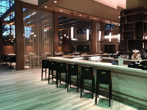 Фотография гостиницы DoubleTree by Hilton Hotel Newark Airport