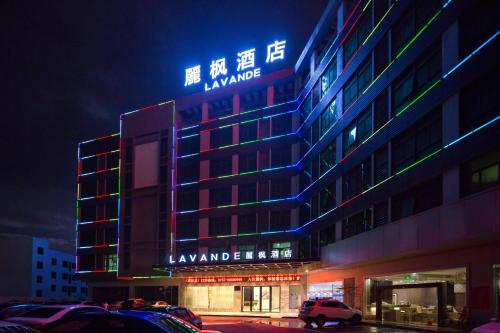 Фотография гостиницы Lavande Hotel (Foshan West Railway Station Shishan University Town)