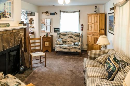 Фотография гостевого дома Hen Cove Cottage