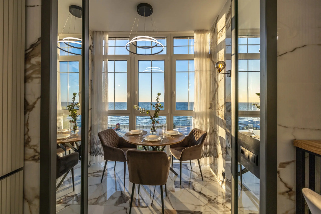 Фотография квартиры 2 - к Апартаменты с прямым видом на море | 1 линия