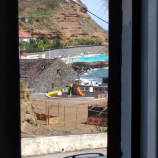 Фотографии гостевого дома
Souza Beach Apartment - Porto da Cruz - Studio & Suite