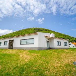 Фотографии гостевого дома
Casa da Barra