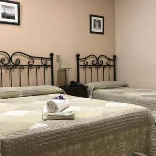 Фотографии гостевого дома 
            Hostal El Pilar