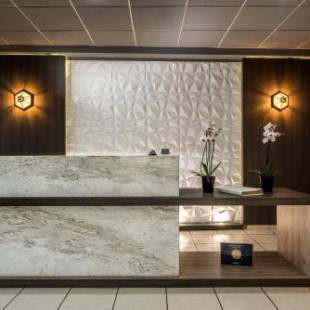 Фотографии гостиницы
Galaxy Hotel