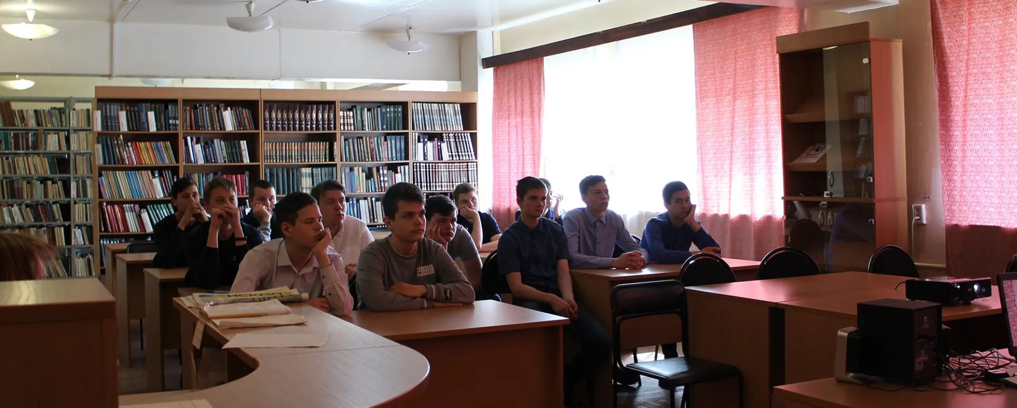 Фотографии концертного зала Конференц-зал ЛДКЦ