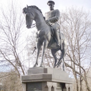 Фотография памятника Памятник маршалу Советского Союза Константину Рокоссовскому