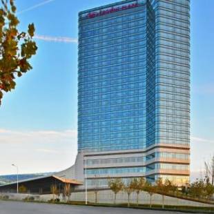 Фотография гостиницы Crowne Plaza Dalian Sports Center, an IHG Hotel