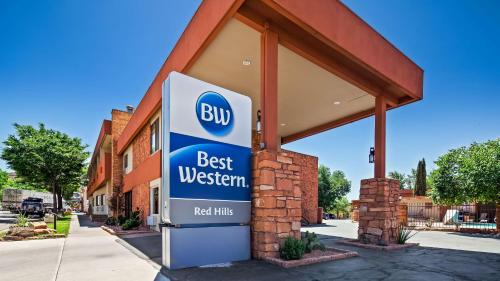 Фотография гостиницы Best Western Red Hills