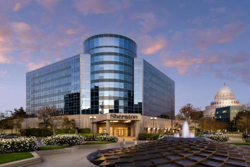 Фотография гостиницы Sheraton Cerritos