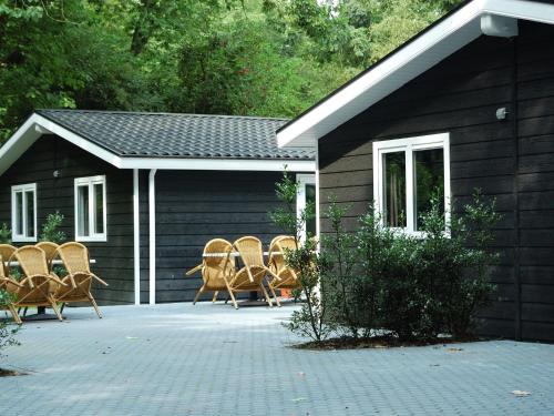 Фотография гостевого дома Nice house with special layout, surrounded by forest