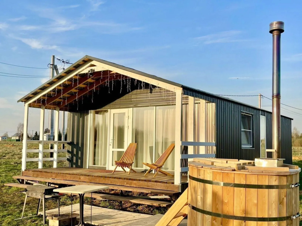 Фотография Коттеджа Частный Дом Уютный для Отдыха с Видом на Лес