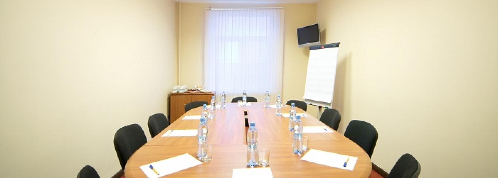 Фотография комнаты для переговоров Октябрьская №3