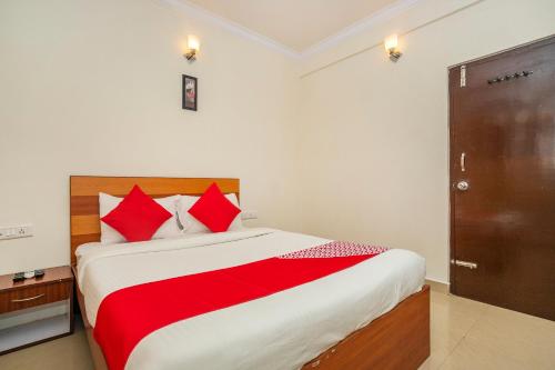 Фотография гостиницы OYO Flagship 9528 Hotel Midas Casita