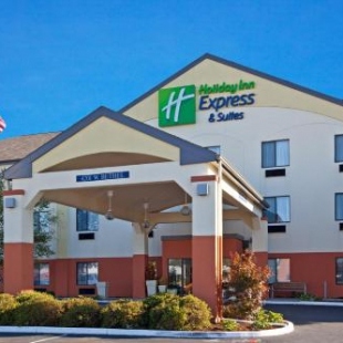 Фотография гостиницы Holiday Inn Express & Suites - Muncie, an IHG Hotel