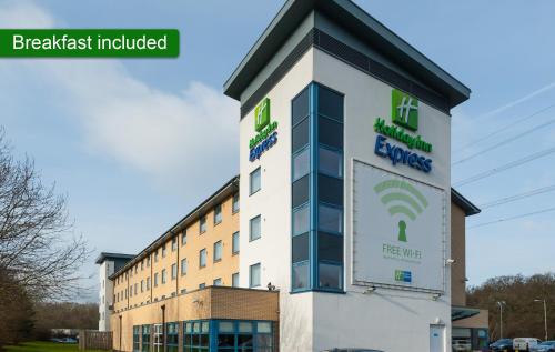 Фотография гостиницы Holiday Inn Express Swindon West, an IHG Hotel