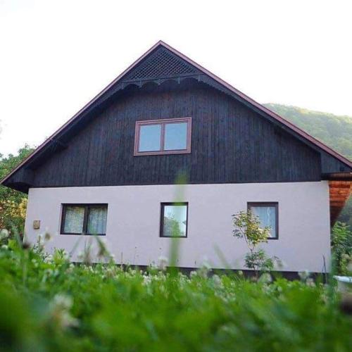 Фотографии гостевого дома
Casa La Măriuca