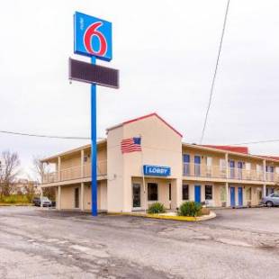 Фотографии гостиницы 
            Motel 6-Mount Vernon, IL