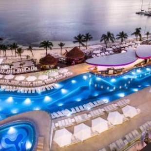 Фотографии гостиницы 
            Temptation Cancun Resort - All Inclusive - Adults Only
