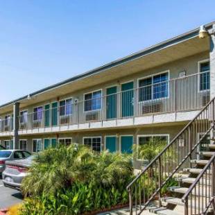 Фотографии мотеля
Rodeway Inn Ontario Mills Mall