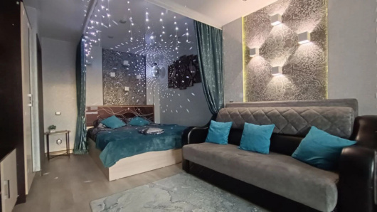 Фотографии квартиры 
            Квартира дизайнерская с видом на город вблизи Аэропорта