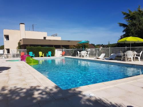 Фотография гостиницы Brit Hotel Dak Hotel