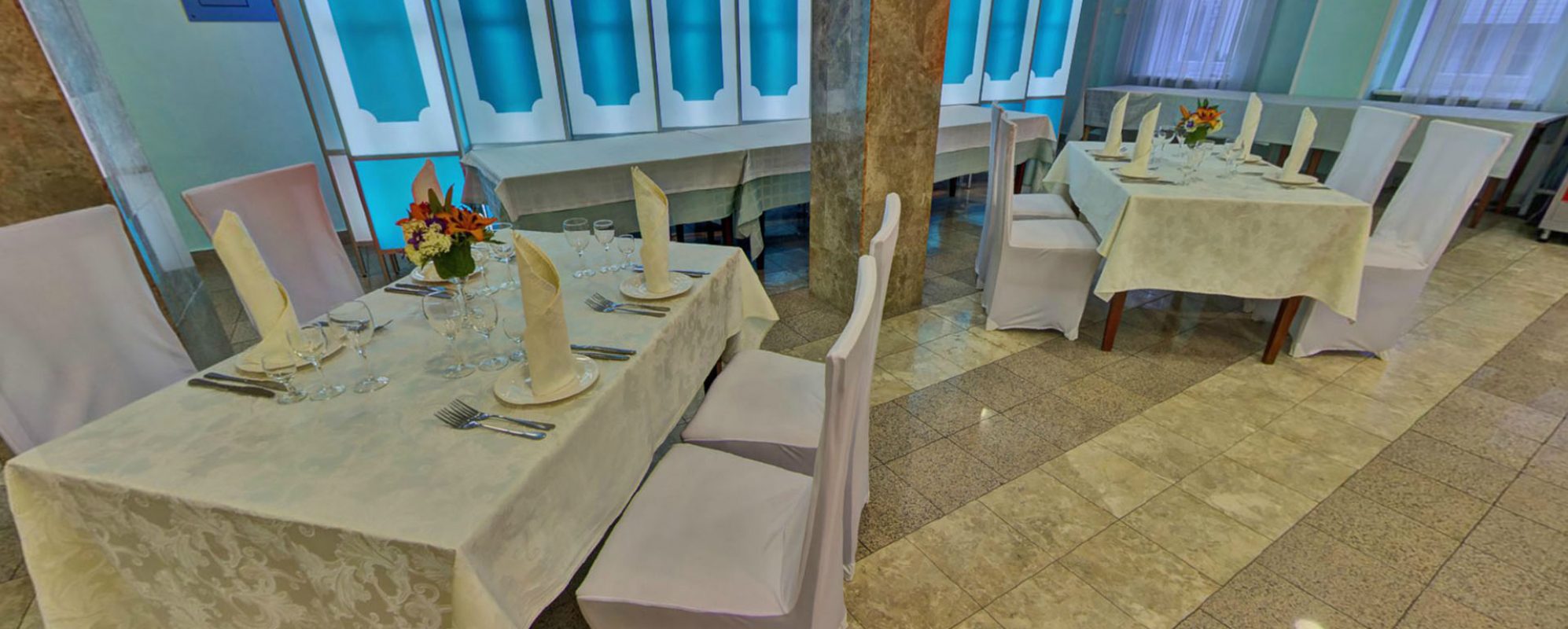 Фотографии банкетного зала Изумруд