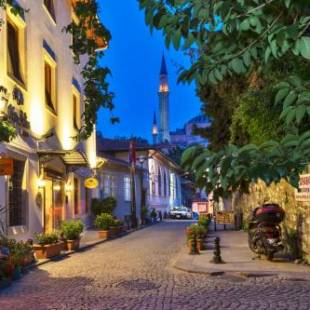 Фотографии гостиницы
Zeynep Sultan Hotel