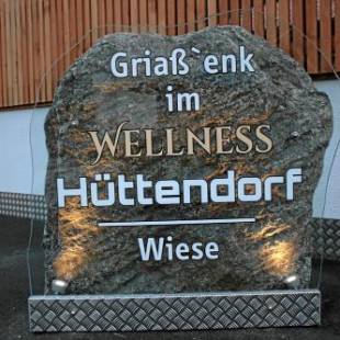 Фотографии гостевого дома 
            Wellnesshüttendorf Wiese