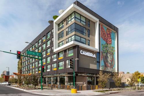 Фотография гостиницы Cambria Hotel Downtown Phoenix