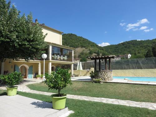 Фотография мини отеля Au Grand Bonheur