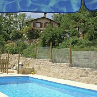 Фотографии гостевого дома 
            Cosy Holiday Home in Parisot with Swimming Pool