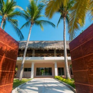 Фотография гостиницы Rojo Manglar Acapulco