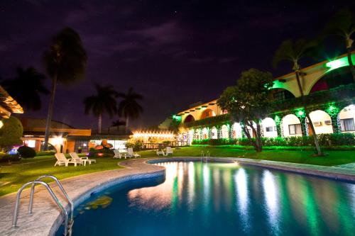 Фотография гостиницы Hotel & Motel Hacienda Jiutepec