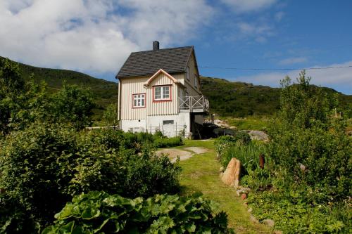 Фотография гостевого дома Holiday home by Ryten