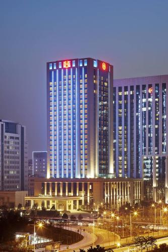 Фотография гостиницы Sheraton Grand Zhengzhou Hotel