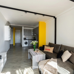 Фотография квартиры Апартаменты KeyGo #0125 с Двумя Спальнями у Каскада