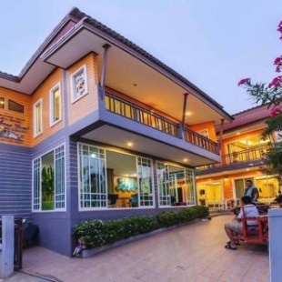 Фотография гостиницы The Harbor Front เกาะล้าน