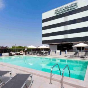 Фотографии гостиницы 
            Pullman Bordeaux Lac