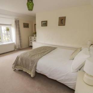 Фотографии гостевого дома
Priors Mead