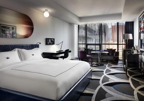 Фотография гостиницы Bisha Hotel Toronto