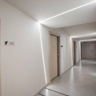 Фотографии апарт отеля
The Square Six