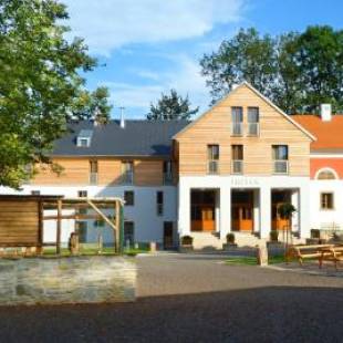 Фотография гостиницы Hotel Tvrz Orlice