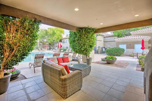 Фотография гостевого дома Condo with Pool Access, 5 Mi to Tempe Diablo Stadium