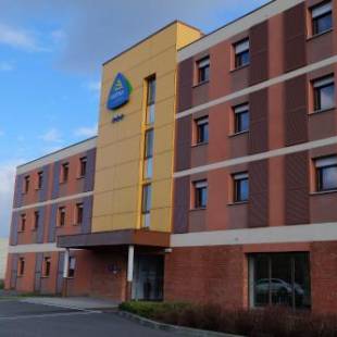 Фотографии гостиницы 
            Sure Hotel by Best Western Saint-Amand-Les-Eaux