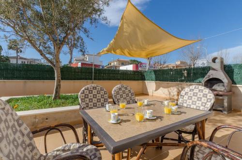 Фотография гостевого дома YourHouse Ca Na Xisca