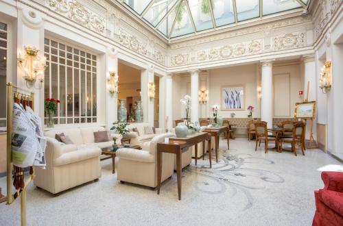 Фотография гостиницы Hotel Corona d'Oro